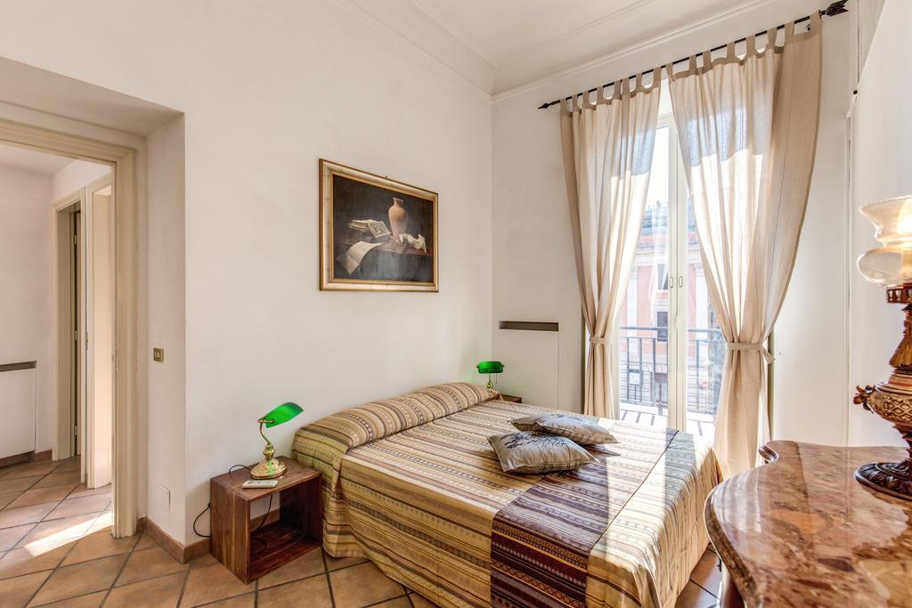 Corso Vittorio 315 * Rome